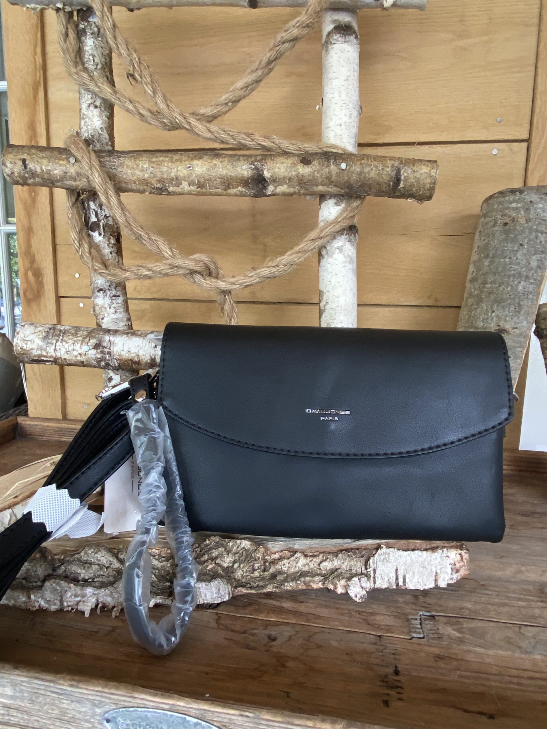 David jones paris 2025 tas